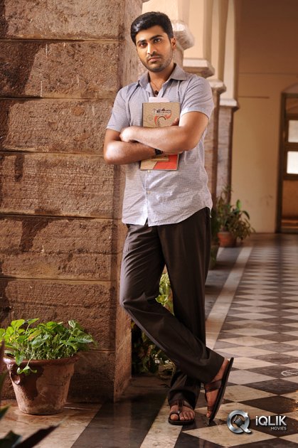 Malli Malli Idi Rani Roju